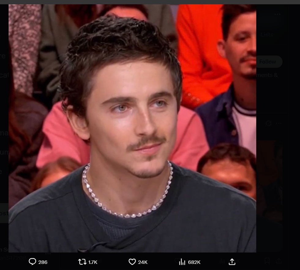 Timothée Chalamet turns head on the show with good lighting