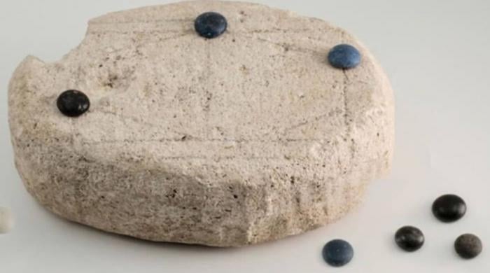 AI helps researchers identify 2,000-year-old roman board game stone