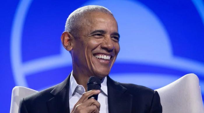 Barack Obama addresses UFO mystery: Aliens are ‘real’ but debunks Area 51 conspiracy theories 