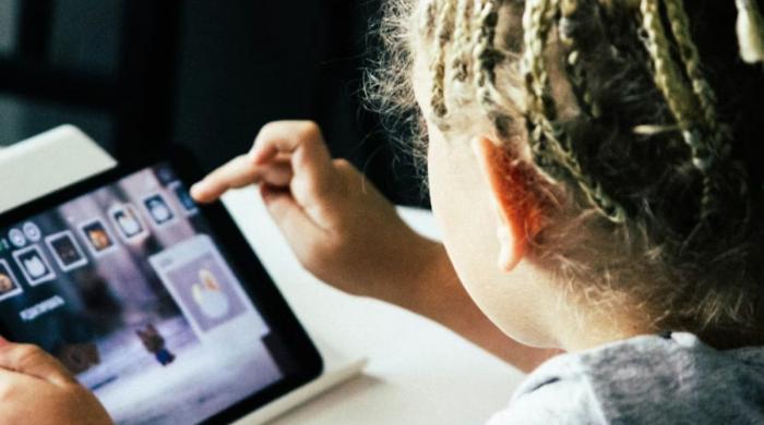 Did you know tech CEOs limit screen time for their own kids?