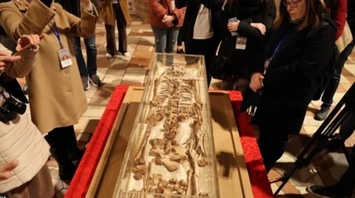 Italy: Skeleton of Saint Francis of Assisi’s goes on public display for first time after 800 years