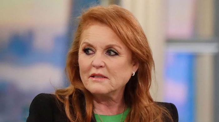 'It would become a circus' : Inside Jane's turmoil for 'little sister' Fergie whose hidden from the world