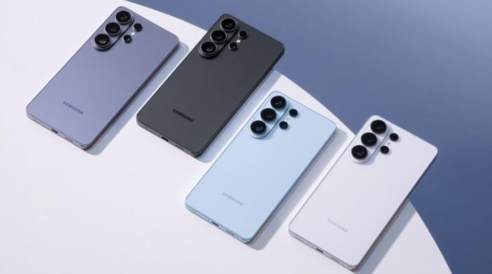 Samsung Galaxy S26 Ultra debutes with display that blocks side viewers