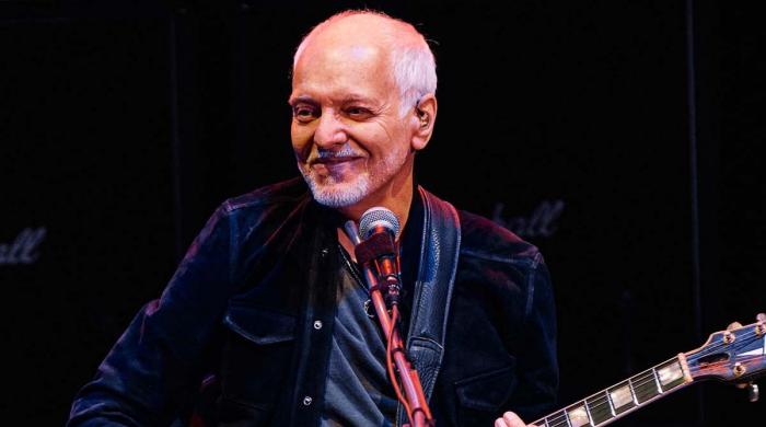 Peter Frampton details 'life-changing- battle with inclusion body myositis