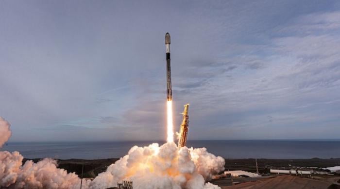 SpaceX launches 25 Starlink Satellites on  its Falcon 9 booster from the West Coast 