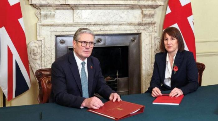 Rachel Reeves predicts UK economy will outperform forecasts, but experts remain cautious