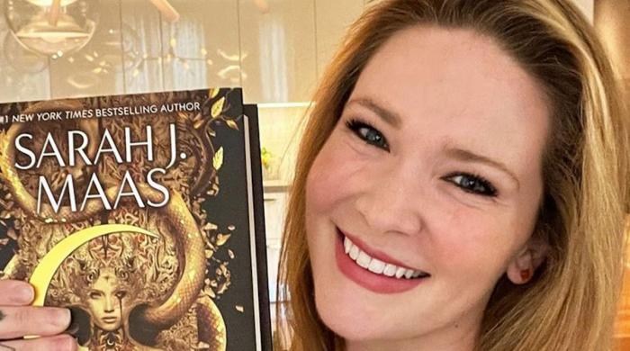 Sarah J. Maas to drop bombshell on 'Call Her Daddy' podcast about ACOTAR 6?   