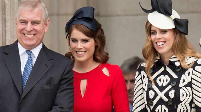 Shamed Andrew master plan to make Princess Beatrice, Eugenie working Royals 