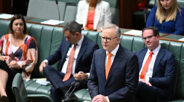 UK parliament rejects immediate social media ban for children under-16s, supports flexible regulations