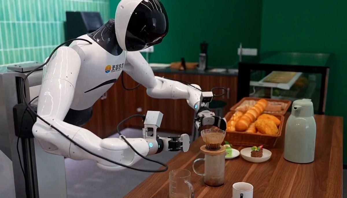thenews.com.pk - Ruqia Shahid - How China's 'robot school' is training humanoid machines to master everyday tasks