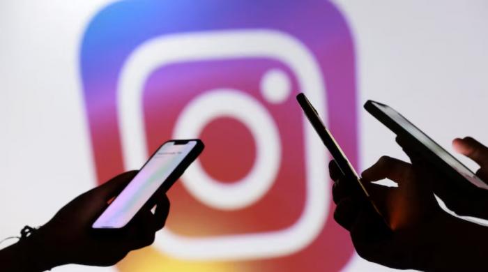 Is Instagram down? Users struggle to send DMs during widespread outage across the US