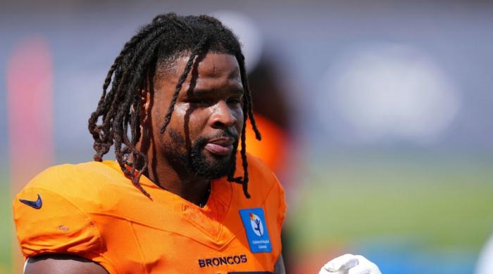 Dre Greenlaw returns to San Francisco 49ers on one year deal Bryce Huff retirement