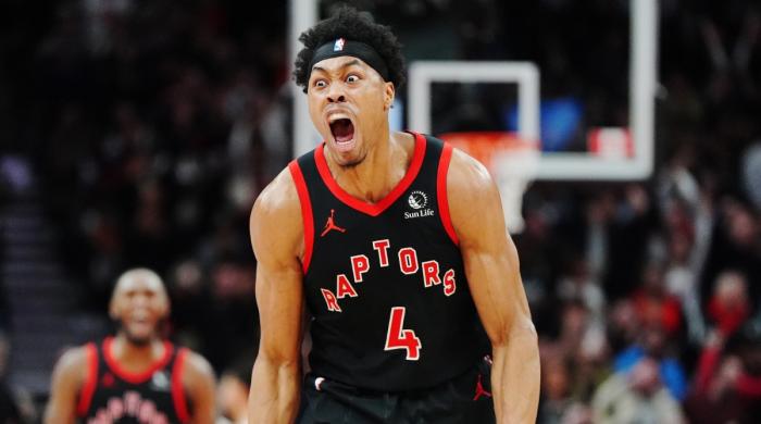 Raptors beat Suns in comeback victory as RJ Barrett shines in fourth quarter