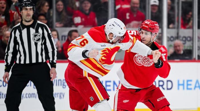 Flames vs Red Wings sees Patrick Kane score twice as Detroit beats Calgary 5-2