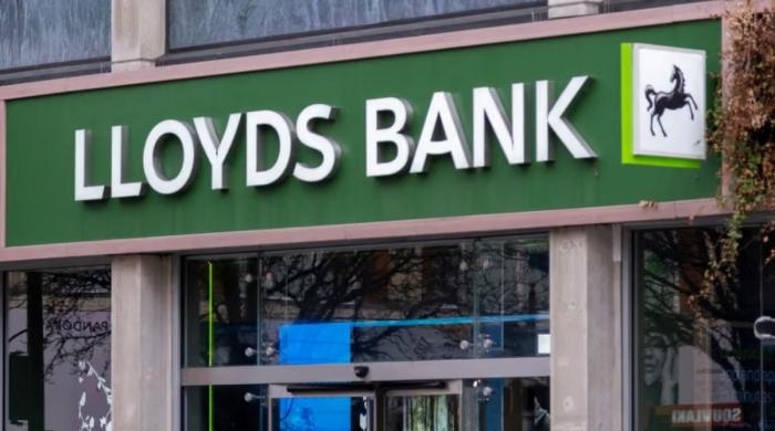 Data breach: UK lawmakers question Lloyds banking group over account glitch exposing customer details