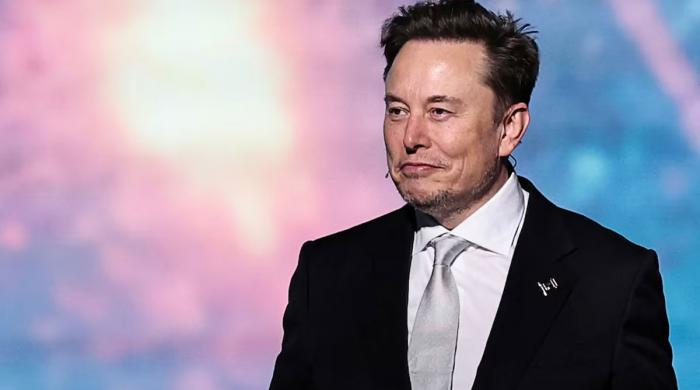 Elon Musk says winning Oscar becomes 'embarrassment' as audience drops
