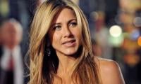 Jennifer Aniston faces tough wedding call
