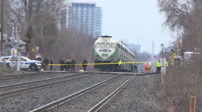 Lakeshore West fatality: police say boy went around barrier before deadly collision with GO train