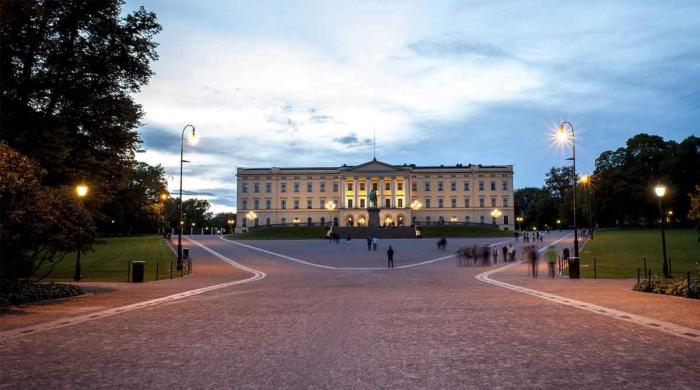 After apologizing to King and Queen, Crown Princess defends herself over Epstein links 