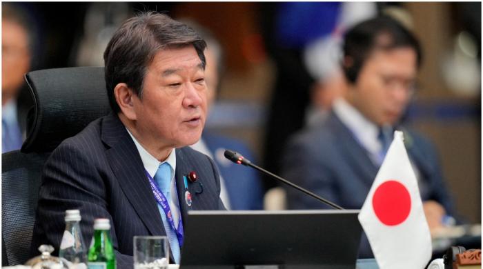 Japan foreign minister speaks about military deployment in the Strait of Hormuz for minesweeping 