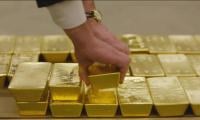 Gold price drops sharply despite global tensions, marking biggest weekly fall since 1983