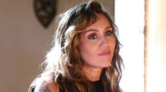 Miley Cyrus steps back into Hannah Montana role for anniversary special