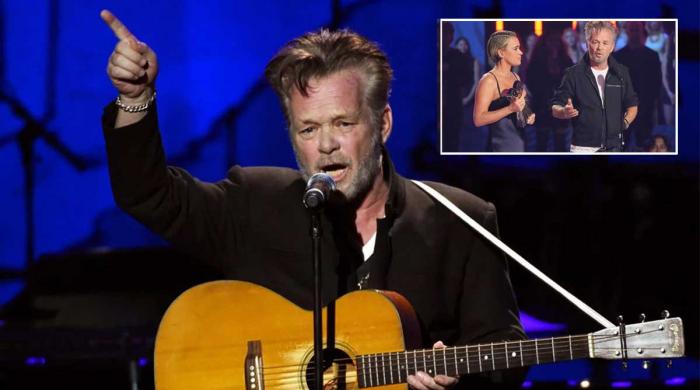 John Mellencamp dedicates iHeartRadio Music Award to daughter Teddi: 'That's Your'