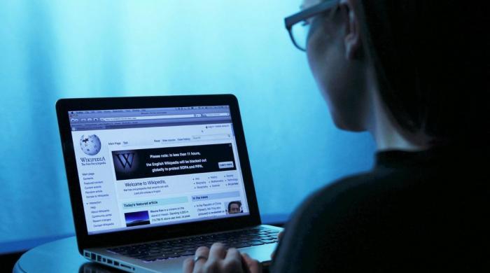 Wikipedia bans AI-generated content with limited exceptions