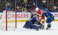 Canucks vs Flames: Calgary powers past Vancouver with big second period in 7-3 win