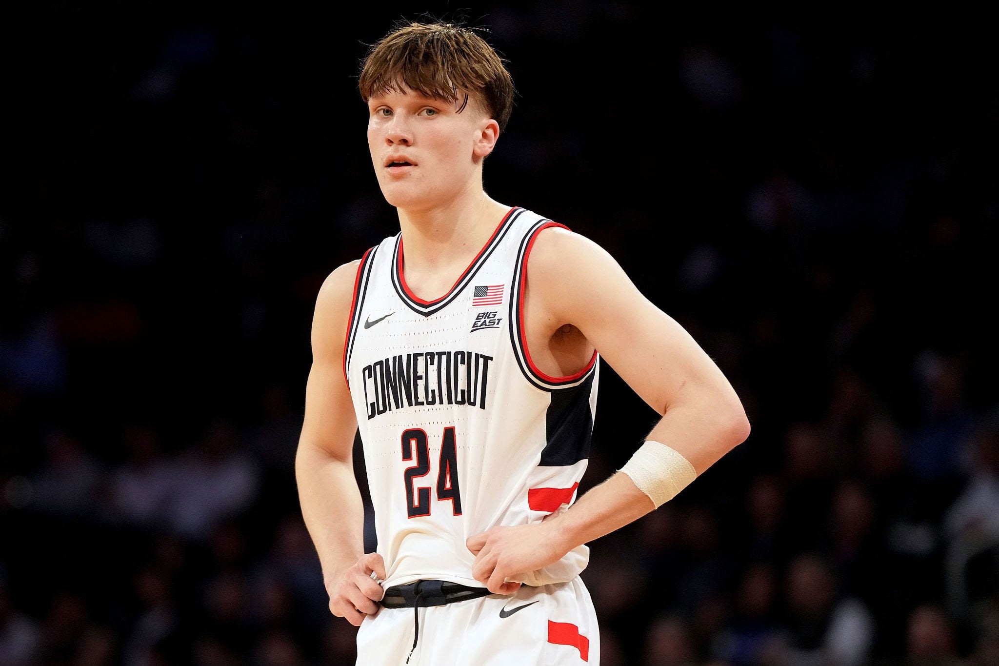 Braylon Mullinss dating life: What fans just noticed about his girlfriend turned their heads