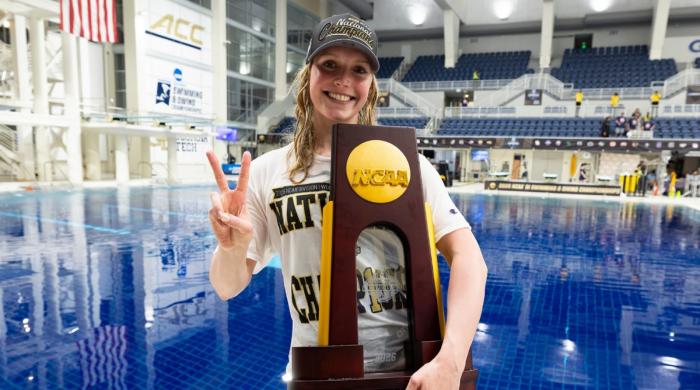 Claire Curzan shortlisted for Honda Sport Award after dominant NCAA season