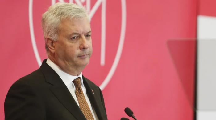 Air Canada CEO Michael Rousseau to step down as Quebec leaders demand bilingual successor