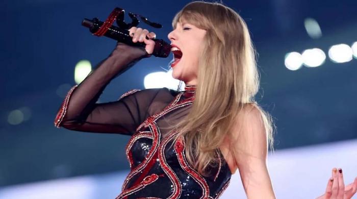 Taylor Swift honours 'Elizabeth Taylor' in new music video