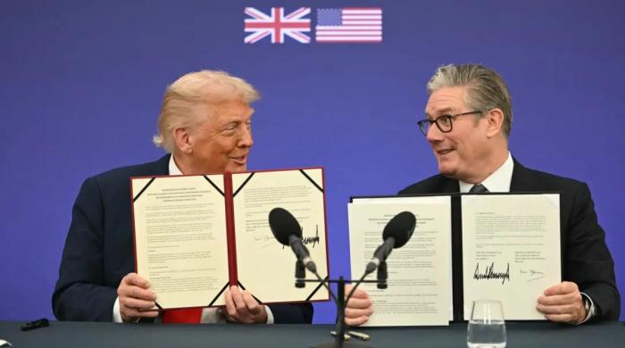 Trump mocks Starmer as UK–US tensions rise over defence