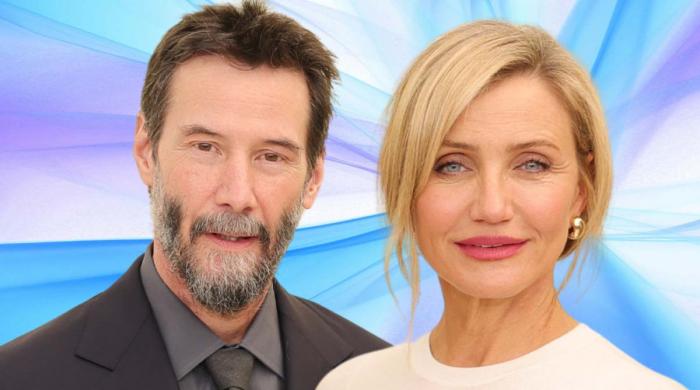 Cameron Diaz reacts to Keanu Reeve's memory slip