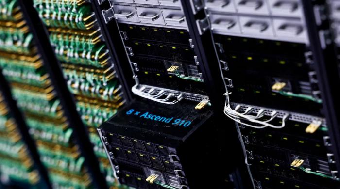 Asian tech stocks surge as geopolitical tensions ease