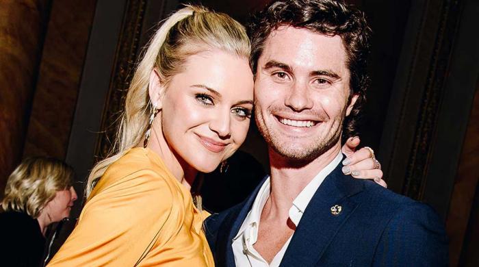 Kelsea Ballerini still have feelings for Chase Stokes after breakup?