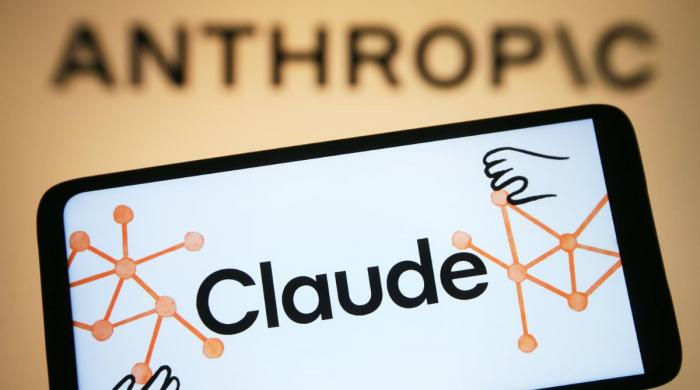 US court lets Pentagon keep Anthropic blacklist in place