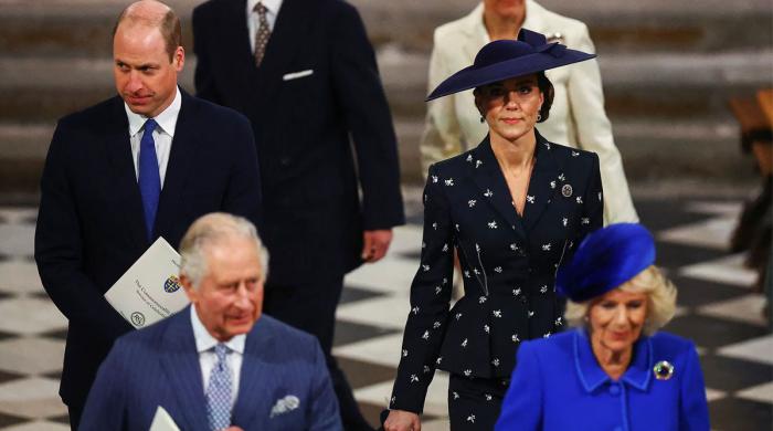 King Charles fears Prince William may sideline Queen Camilla after his reign