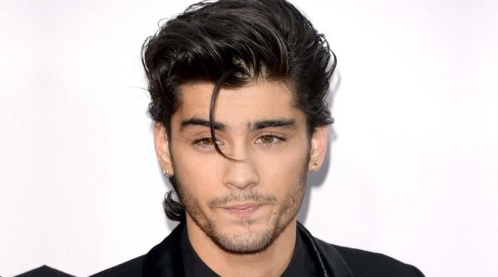 Zayn Malik teases 'KONNAKOL' in chilling new clip