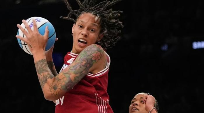 Brittney Griner signs with Sun in major deal as team builds for final seasons before Houston move
