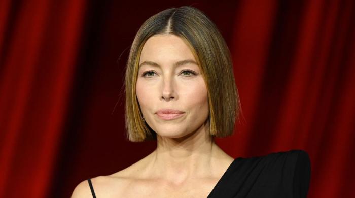 Jessica Biel urges parents to stop using viral parenting hack for major reason 
