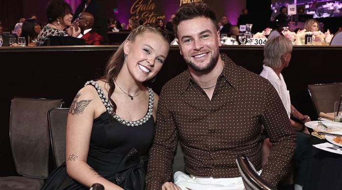 JoJo Siwa reflects on family bond as she celebrates 'best year' with beau Chris Hughes