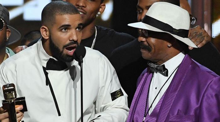 Drake drops emotional bombshell: 'My dad got cancer right now’  