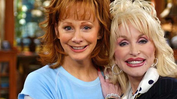 Dolly Parton 'desperately missing' Reba McEntire during health struggles