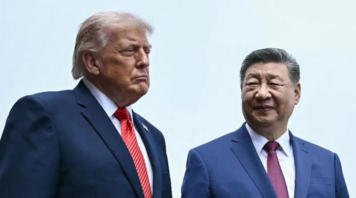 Watch: Trump and Xi enjoy rare stroll through Zhongnanhai Gardens to wrap up 2026 summit