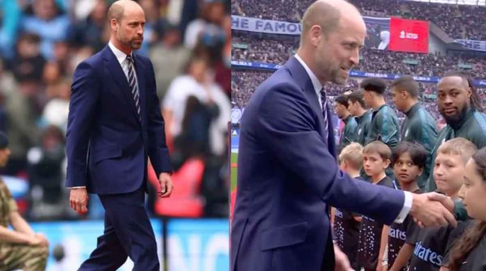 Prince William sings 'God Save The King' before Manchester City, Chelsea final 