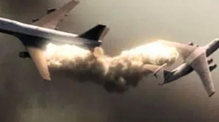 Two US Navy jets accidently collided midair during air show in Idaho; rescue operations underway