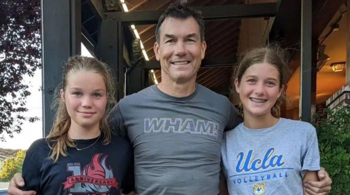 Jerry O'Connell teaches daughters valuable life lessons before big milestone