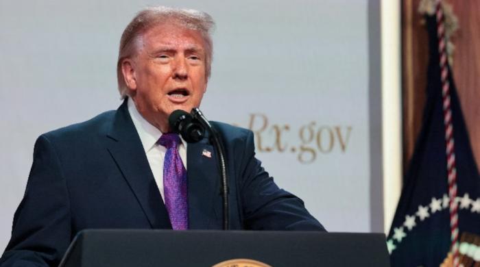 Senate moves to limit US military action in Iran as Trump promises fast end to war